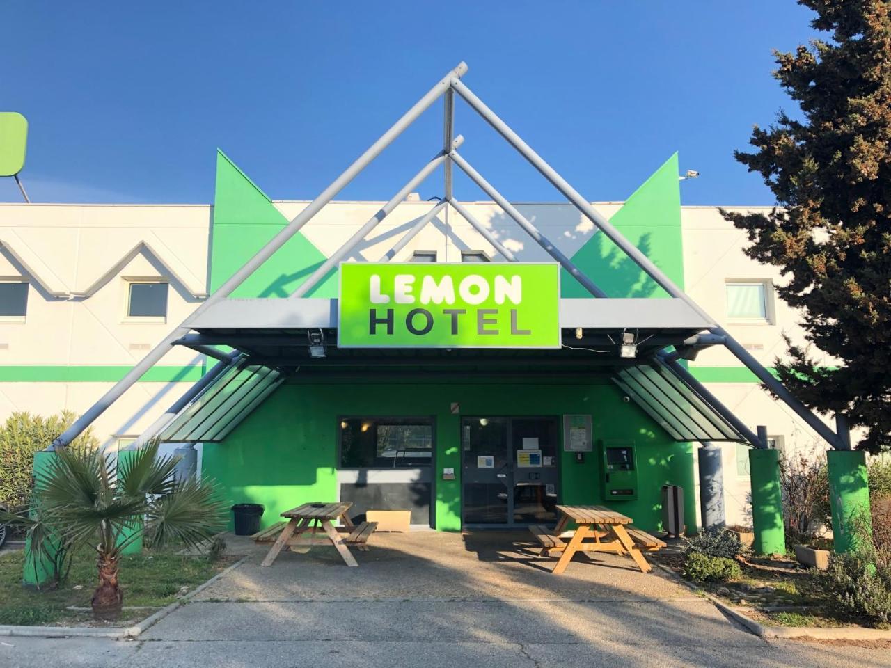 亚维农罗什福尔柠檬酒店 外观 照片